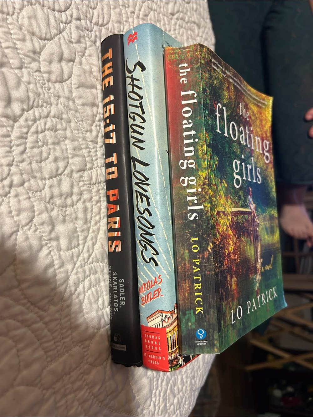 Book Bundle - Picture 5 of 5
